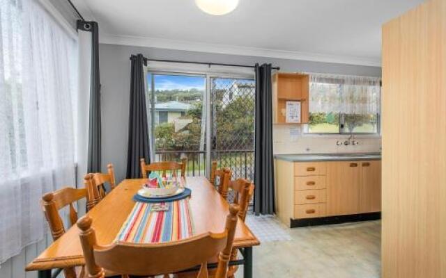 Sea View, 3 Hodgson Street