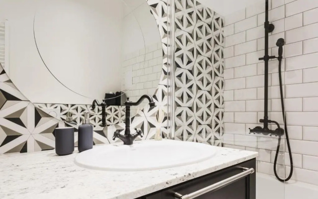 oompH Warsaw Central Elegant Apartment