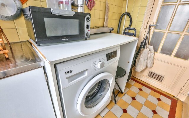 Nice Apartment Near Place de la Nation