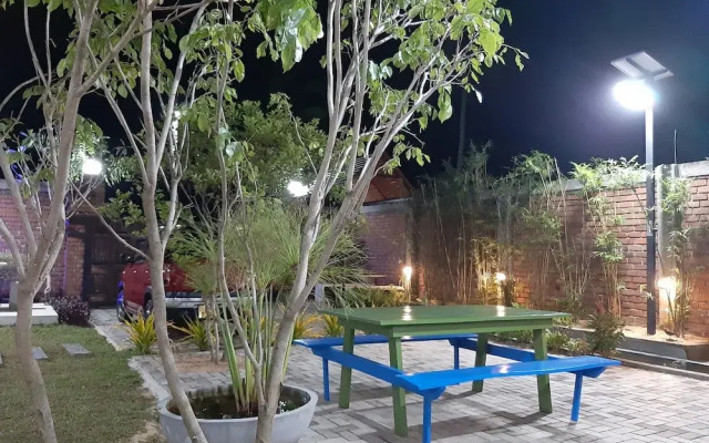Laana Villa