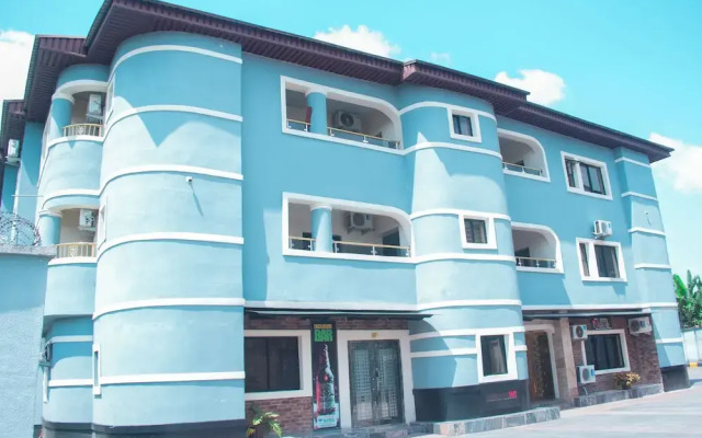 Kay Luxury Suites