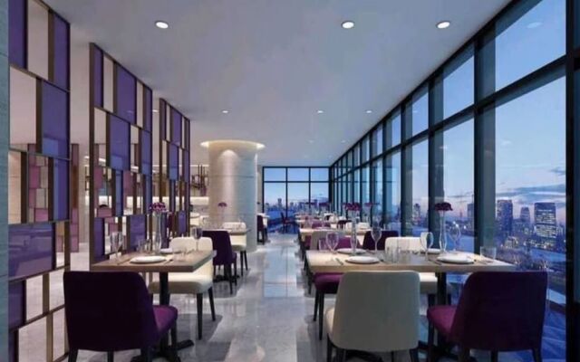 Lavande Hotels Guangzhou Baiyun Avenue North Metro Station