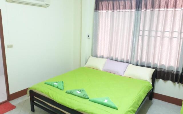 Mae Rampung Beach House