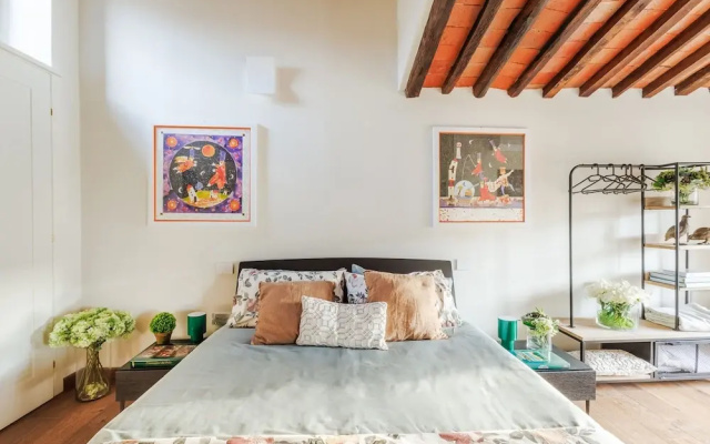 Lunav House in Lucca