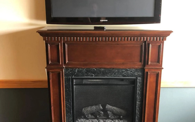 The Round Barn Lodge