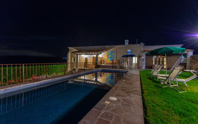 Grand Las Nubes by Inmense