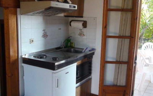 Ammes Apartments