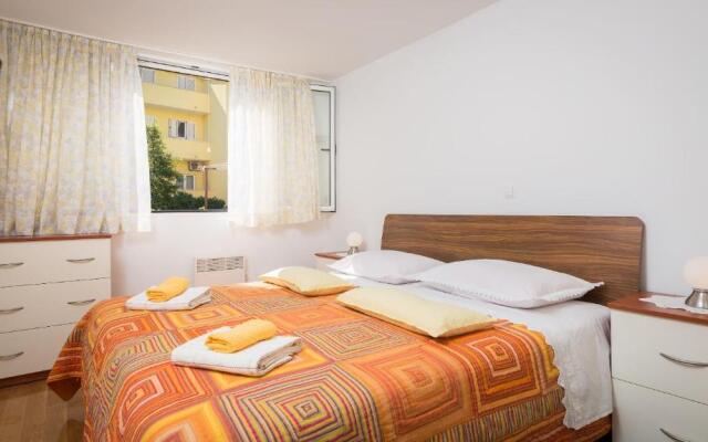 Apartment Mirjana