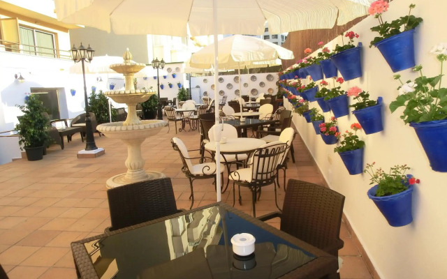Hotel El Faro Marbella