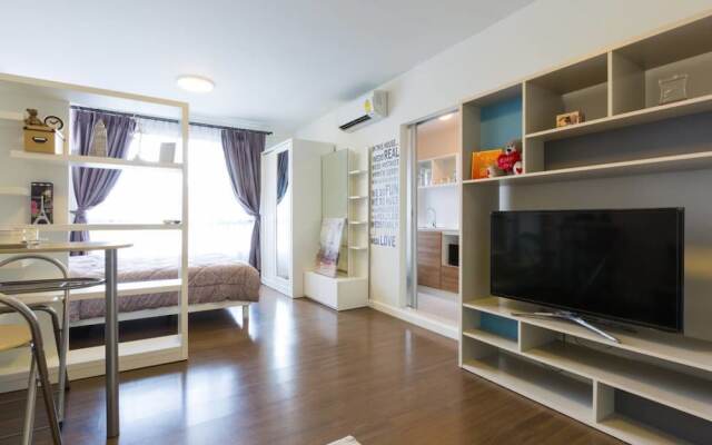 Cozy &Comfort Condo by C