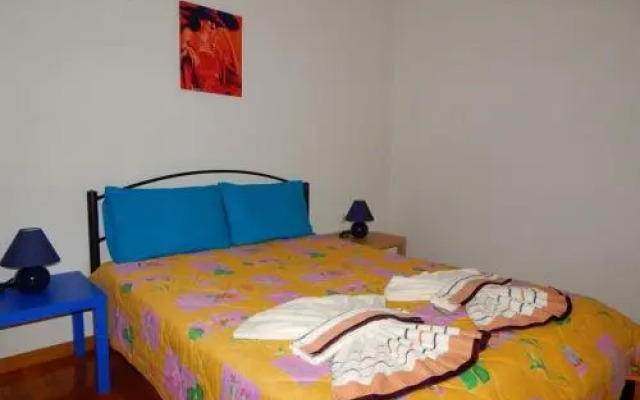 Cozy Apartment For 2-5 People-Center Tripoli