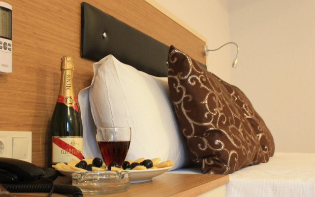 Naila Hotel