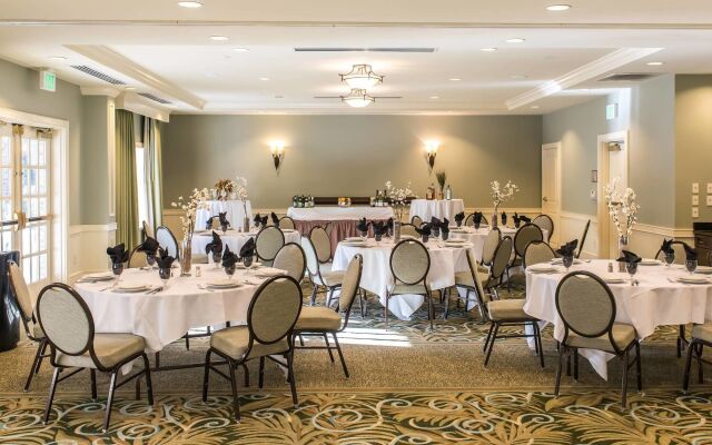 Courtyard by Marriott Charleston Mount Pleasant