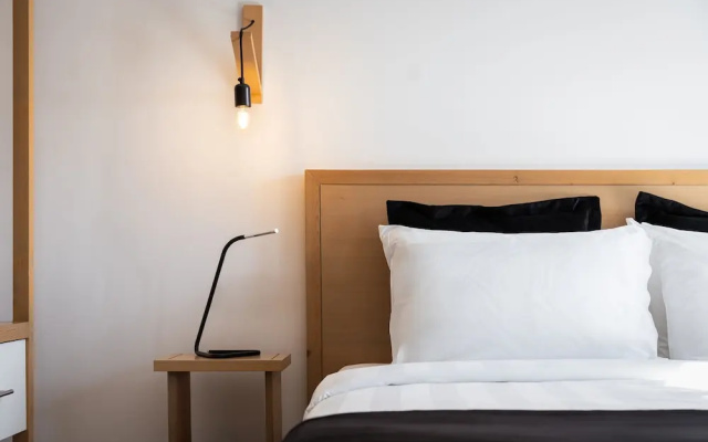 Acropolis Cozy Living
