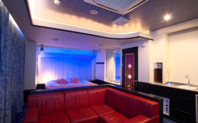 Hotel Coco de Annex (Love Hotel)