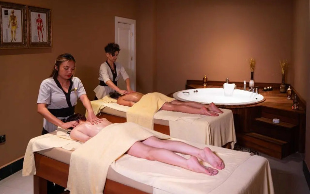 Oz Hotels Side Premium