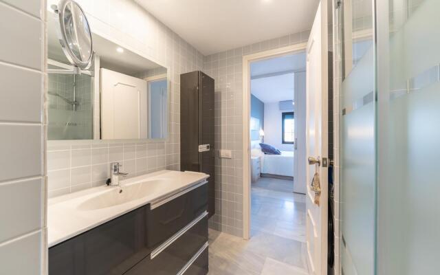 Lucia in L'Escala with 1 bedrooms and 1 bathrooms