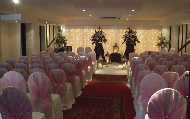 Donnington Manor Hotel