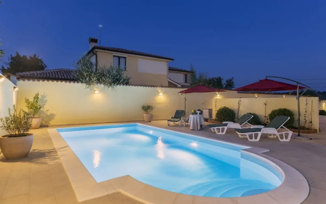 Villa in Vodnjan With Private Swimming Pool