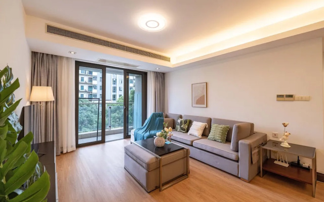 Tyms Modern 1BR 1BA Suite Xujiahui Shops