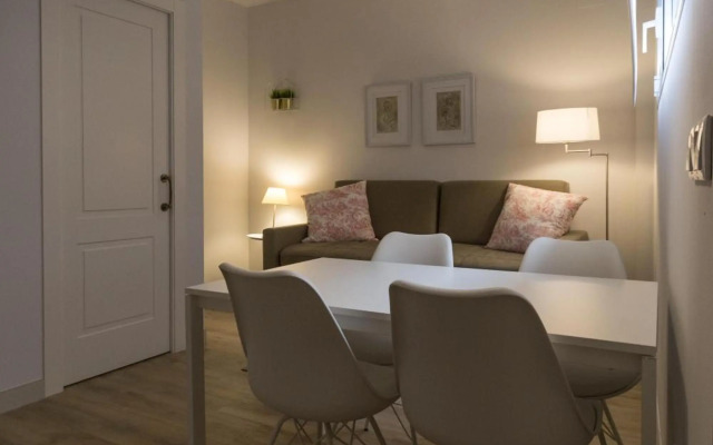 TRIA NOMINA Apartamentos Turísticos