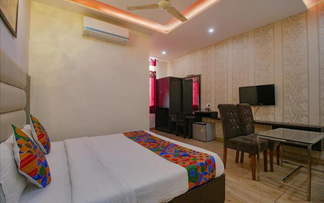 FabHotel 4G