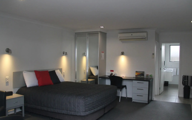 Pukekura Motor Lodge