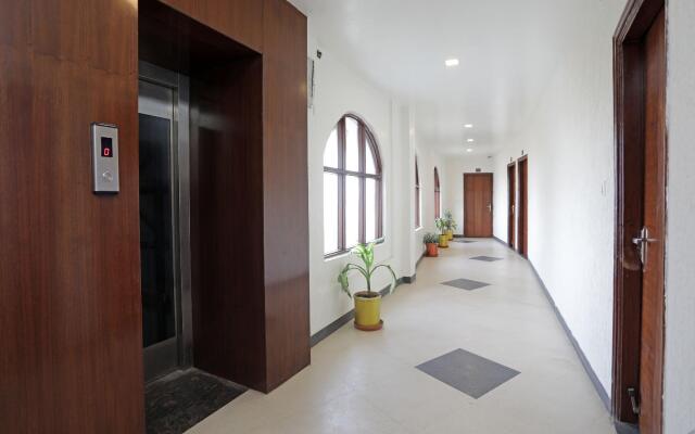 Fabhotel Kanta Shrawan Arcade