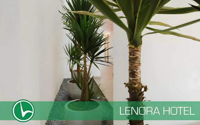 Lenora Hotel