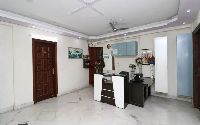 Collection O 28453 Galaxy Hotel