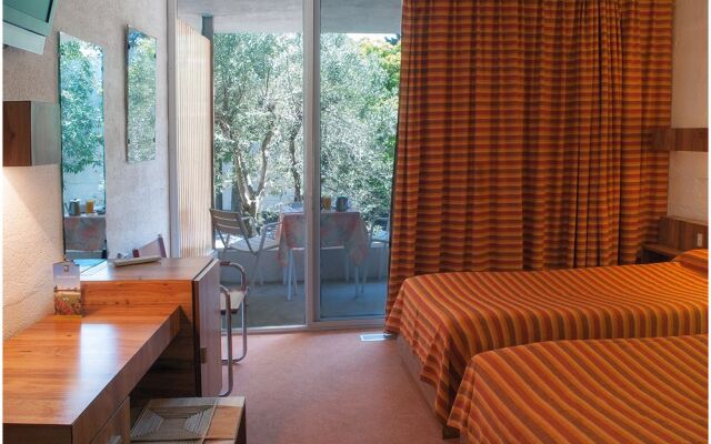 Hotel Les Cabanettes