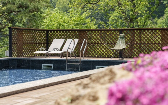 Gapyeong On The Hill Pool Villa