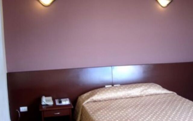 VMQ Hotel