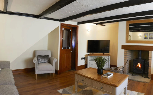 Courtyard Cottage