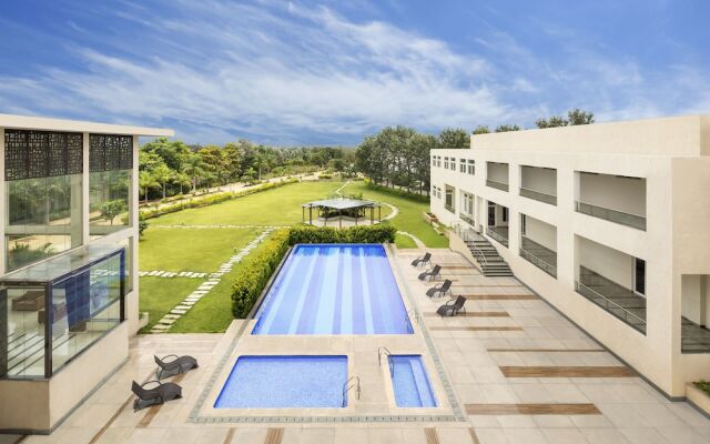 Spree Resort at Century Wintersun