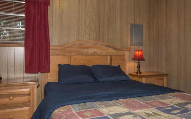 Sacony, Cabin at Ruidoso