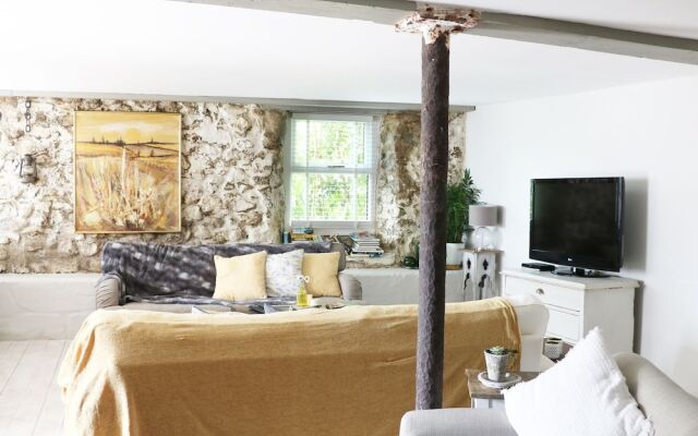 Amarrah, Mousehole