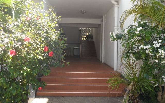 Upanga B&B - UN Road