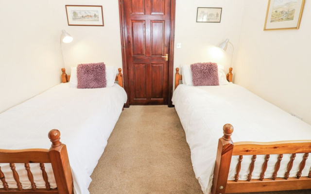 Pencroft Cottage