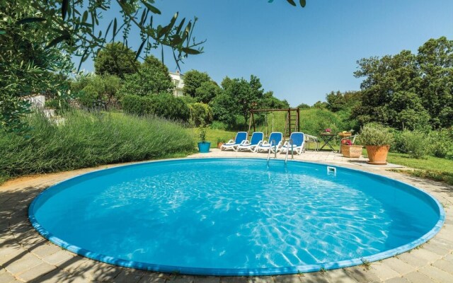 Stunning Home in Labin With Wifi and 2 Bedrooms