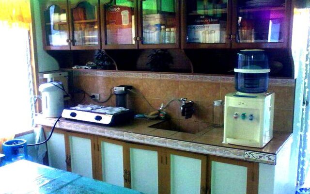 Ayahmi Hostel