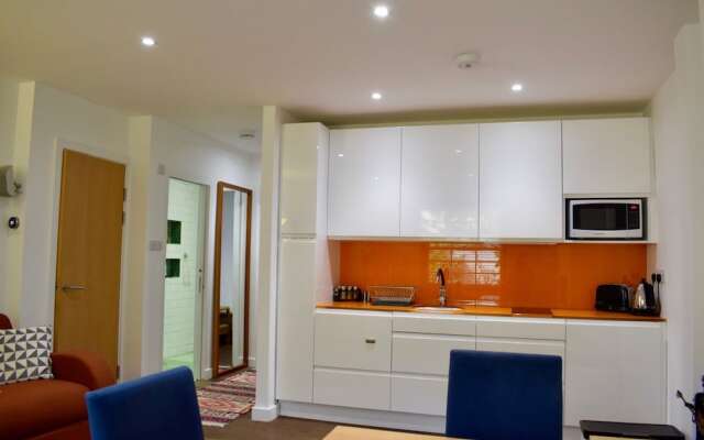 Charming 2 Bedroom Apartment in Kentish Town