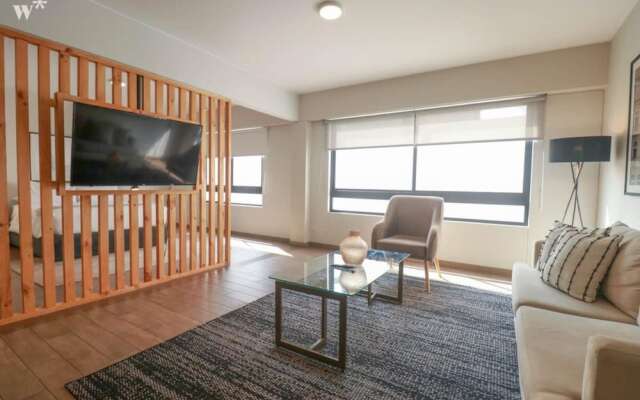 w Lively 2BR in the Heart of Miraflores
