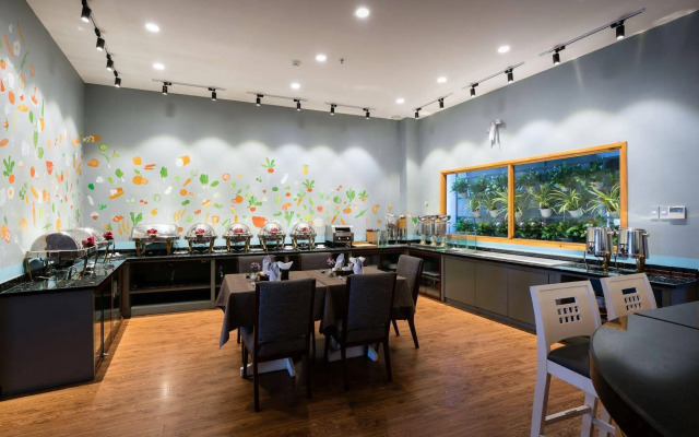 Asian Ruby Select Hotel