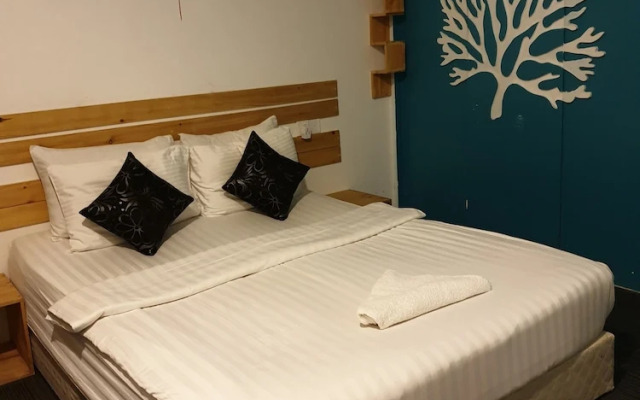 Seven Corals Guest house