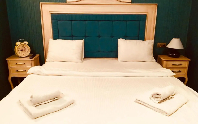 Vendome Hotel