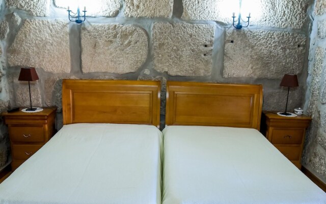 Rustic House with Swimming Pool, Vieira Minho by Izibookings