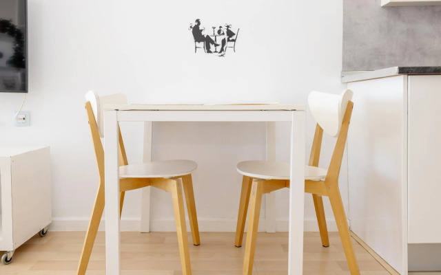 Sunrise Apartment 924