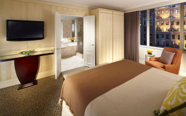 Omni Berkshire Place