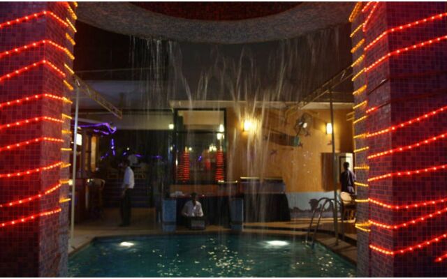 Hotel Karl Residency